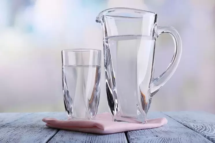 air untuk minum minuman keras