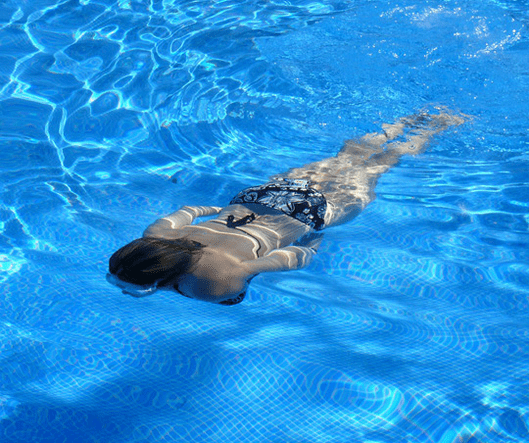 Berenang